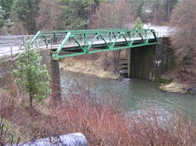 keddie bridge upstream_thumb_thumb.JPG